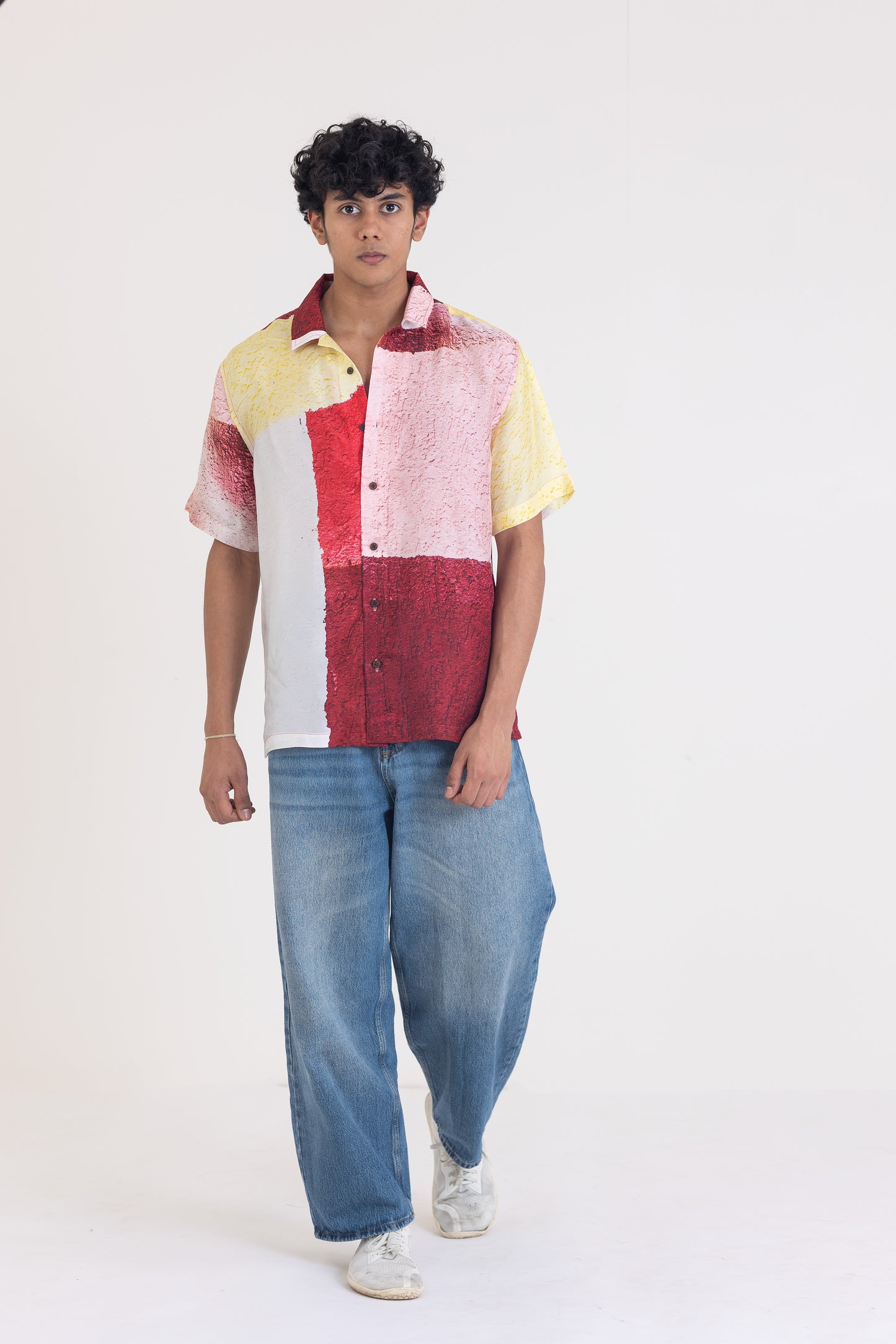 Colour block artwork shirt
