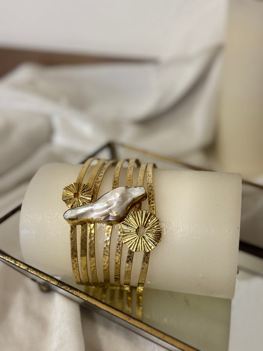 Saanjh cuff